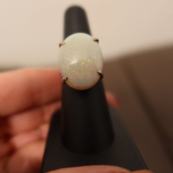 GIANT Opal and 925 sterling silver statement ring white with blue sparkles 6.25 - Picture 2 of 14